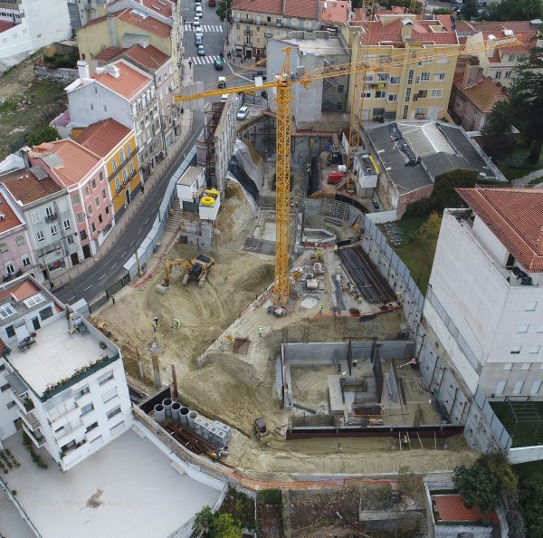 OCM-ECP---DEMOLIÇÃO-DE-EDIFÍCIOS,-CONTENÇÃO-DE-FACHADA,-ESCAVAÇÃO-E-CONTENÇÃO-PERIFÉRICA---LISBOA---PORTUGAL OCM-ECP---DEMOLIÇÃO-DE-EDIFÍCIOS,-CONTENÇÃO-DE-FACHADA,-ESCAVAÇÃO-E-CONTENÇÃO-PERIFÉRICA---LISBOA---PORTUGAL