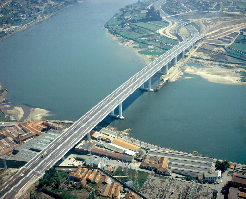 vista da Ponte do freixo